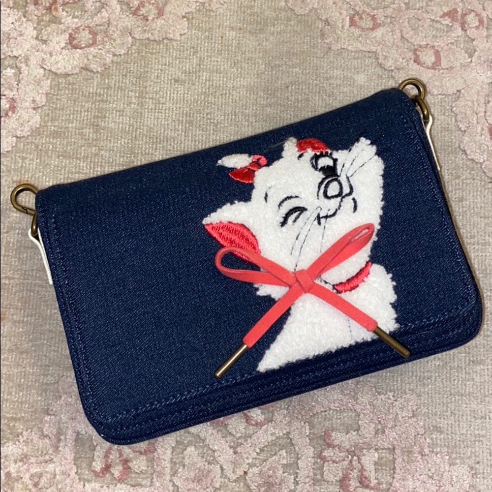 Disney Loungefly Marie Crossbody Purse Brand New